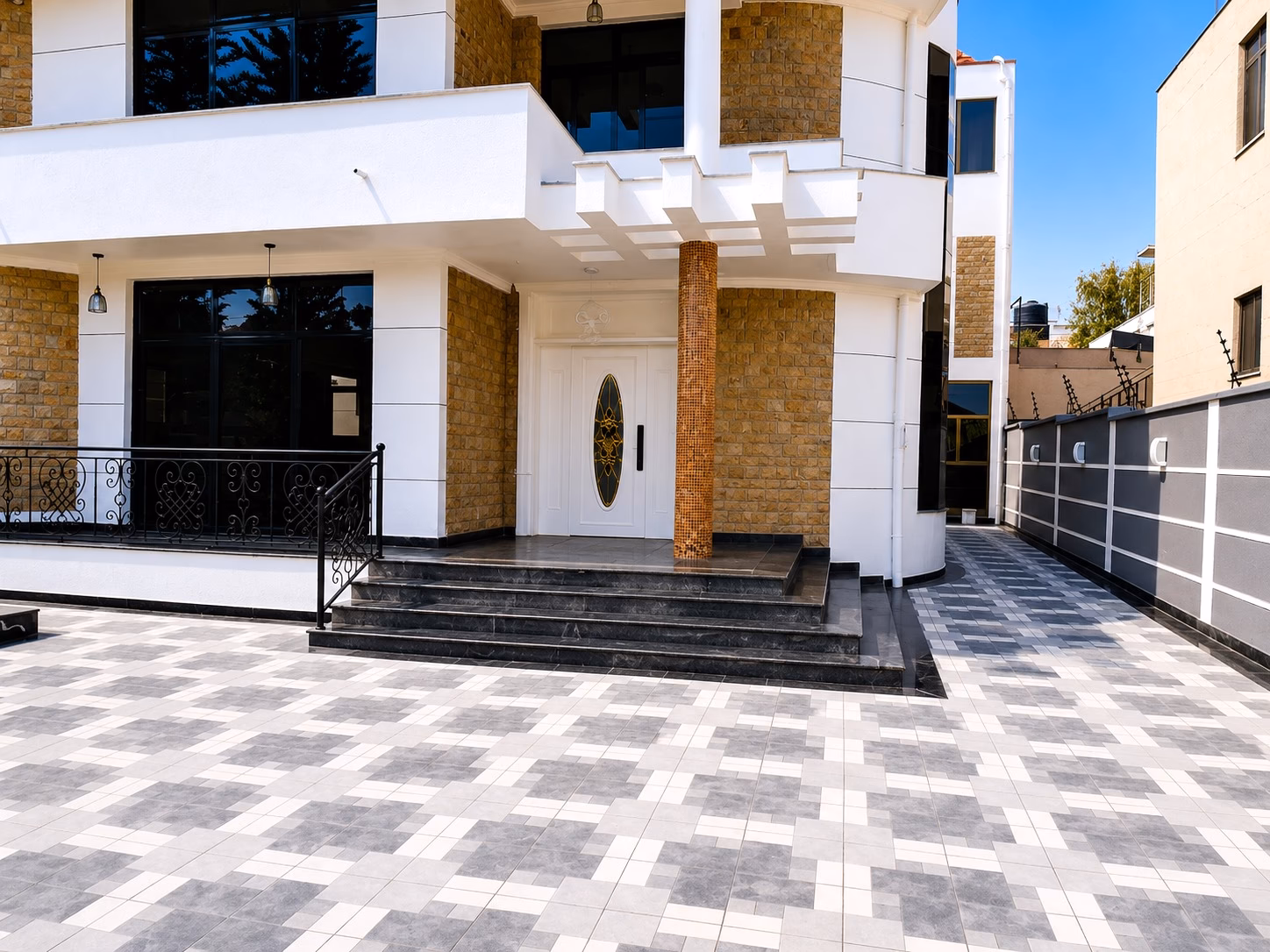 Furnished 9bdrm Mansion in Yeka for sale photo 4