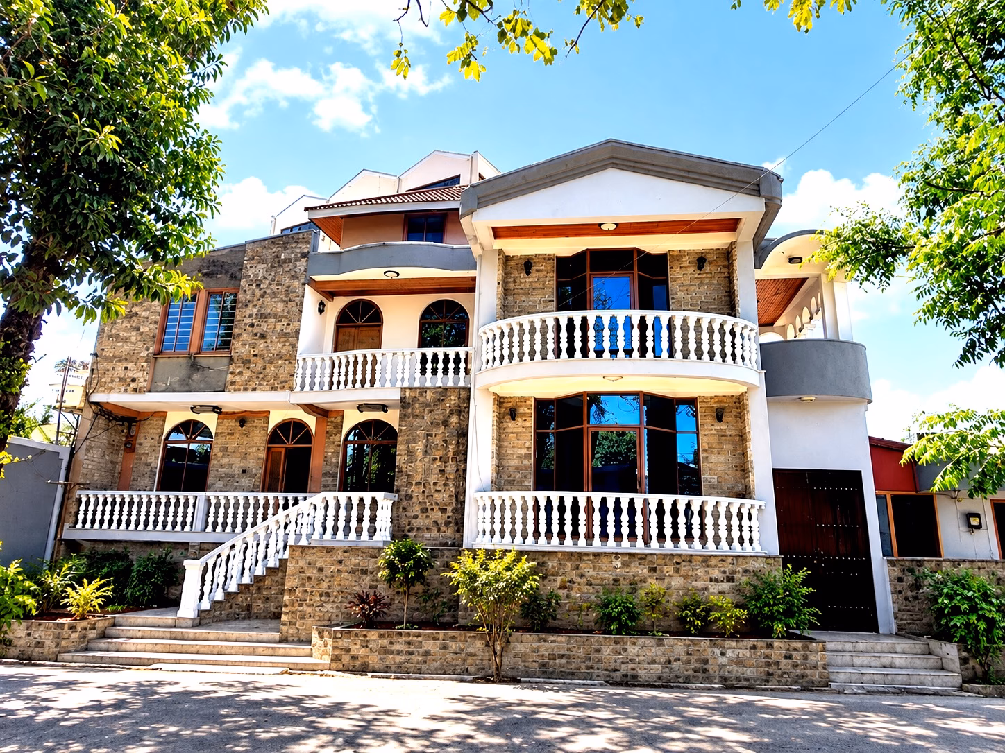 B+G+1 residential home for sale in Yeka (near the UK Embassy ), Addis Ababa photo 1