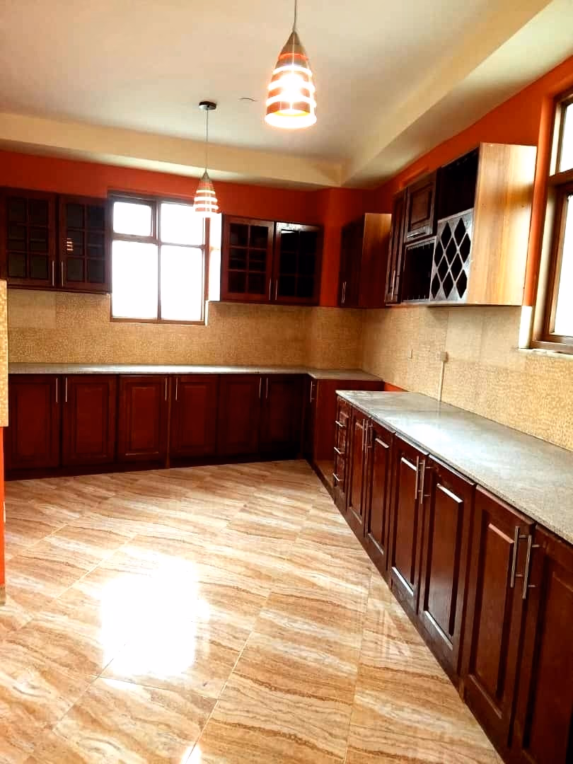 B+G+1 residential home for sale in Yeka (near the UK Embassy ), Addis Ababa photo 6