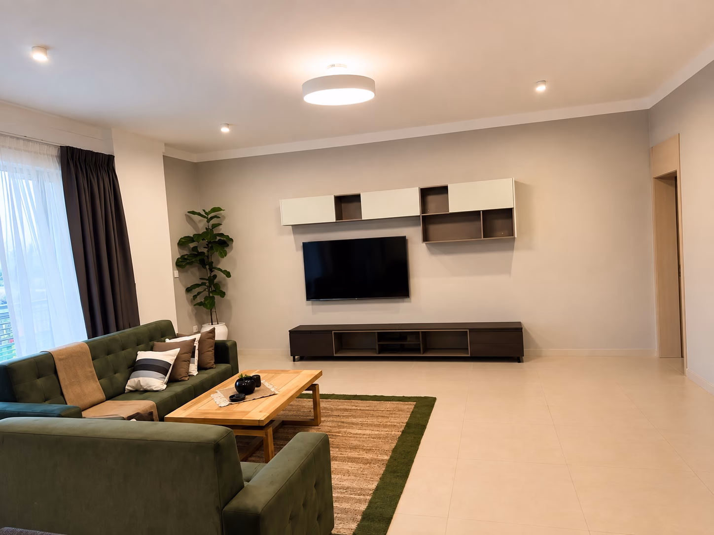 6 bed room Villa in  Bole for sale photo 3