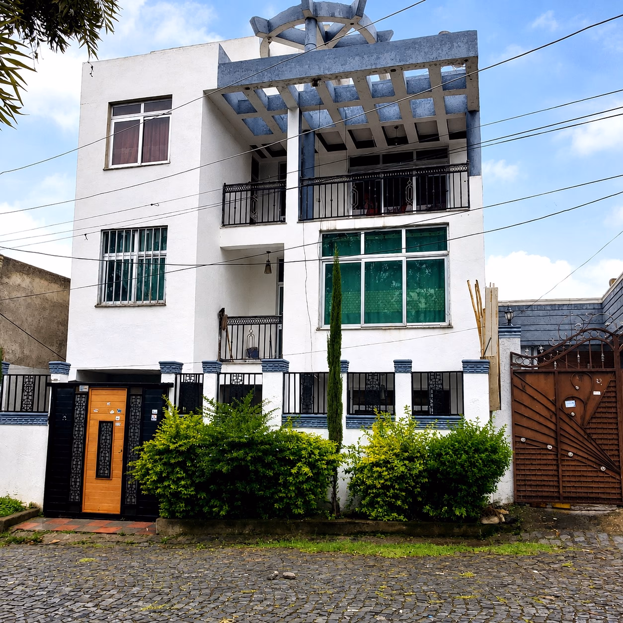 G+ 2 house for sale at Gelan photo 1