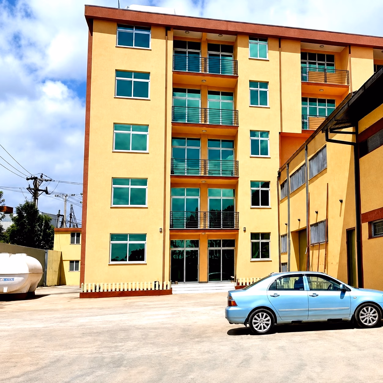G+6 Building  for Sale photo 1