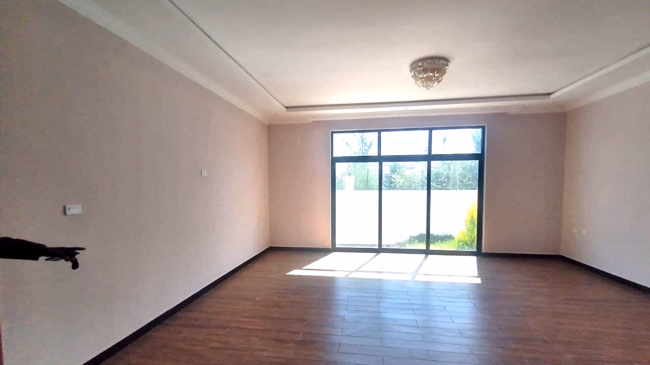 House for Sale photo 3