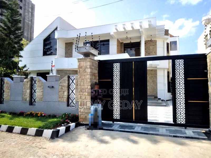 Furnished 9bdrm Mansion in Yeka for sale